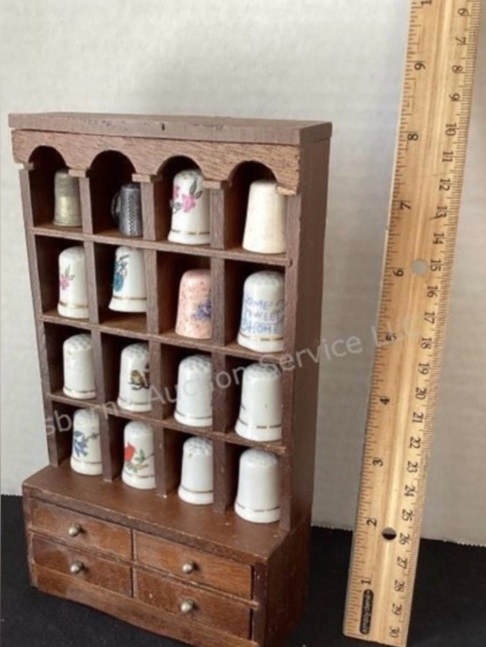 Vintage Miniature Thimble Hutch & Contents - Picture 3 of 3